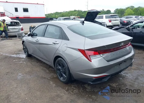 2022 Hyundai Elantra Sel from USA, damaged, VIN KMHLS4AG9NU368912